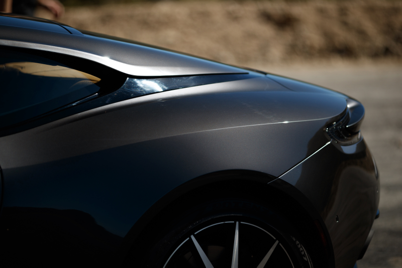 Illustration for article titled The Aston Martin DB11 Is Pretty But The DB9 Can Still Stop Your Heart